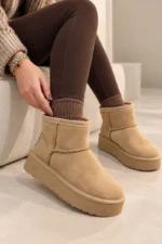بوت آگ UGG زنانه - تصویر 7
